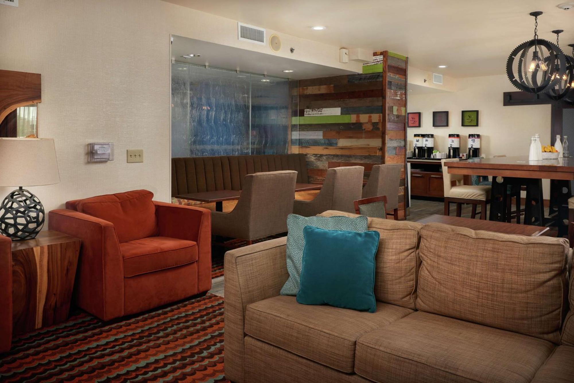 Hampton Inn Beaumont Exteriör bild